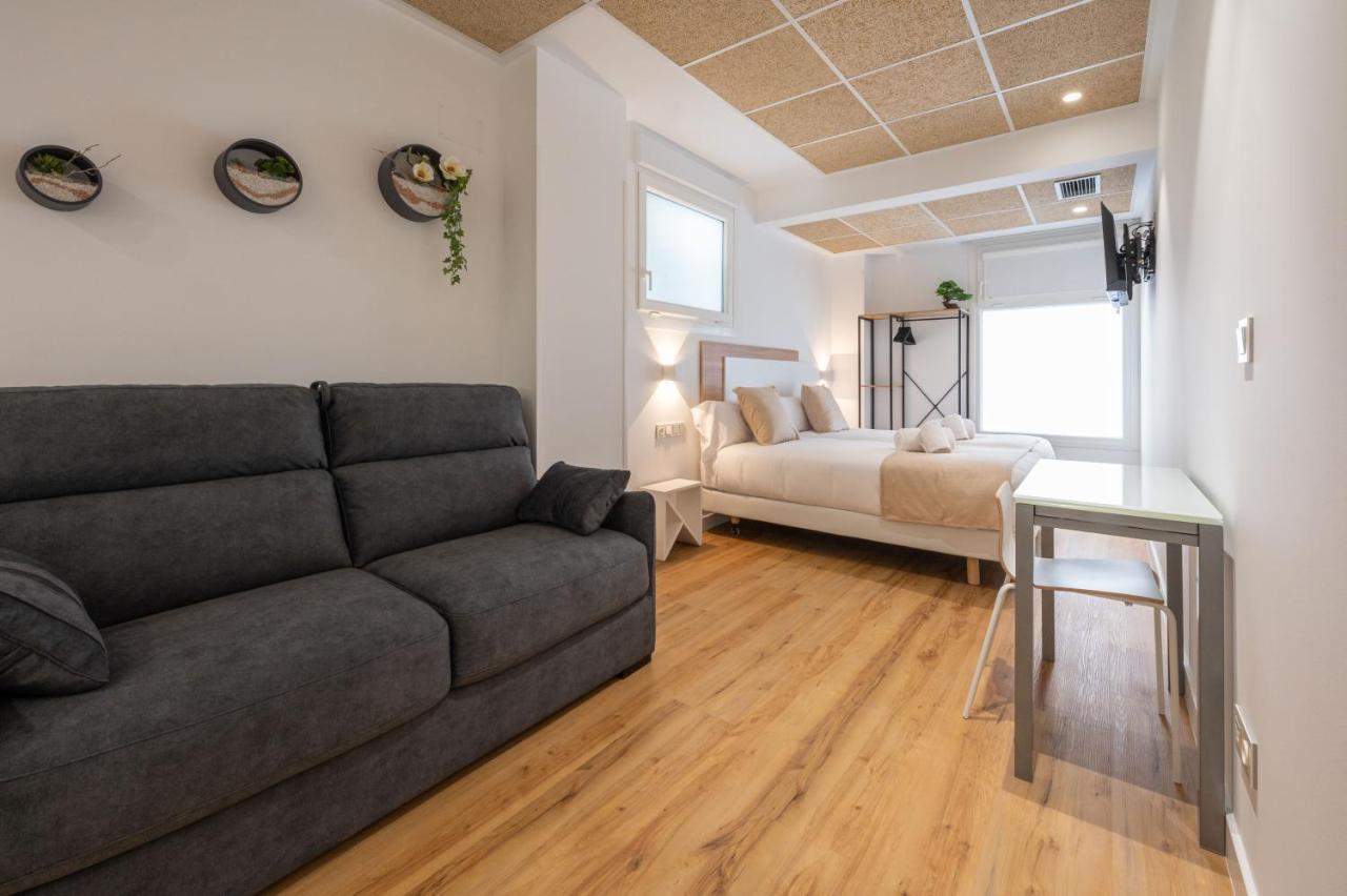 Elegant Rooms Lasarte מראה חיצוני תמונה