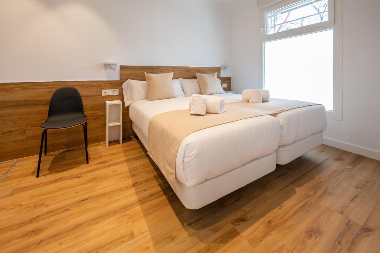 Elegant Rooms Lasarte מראה חיצוני תמונה