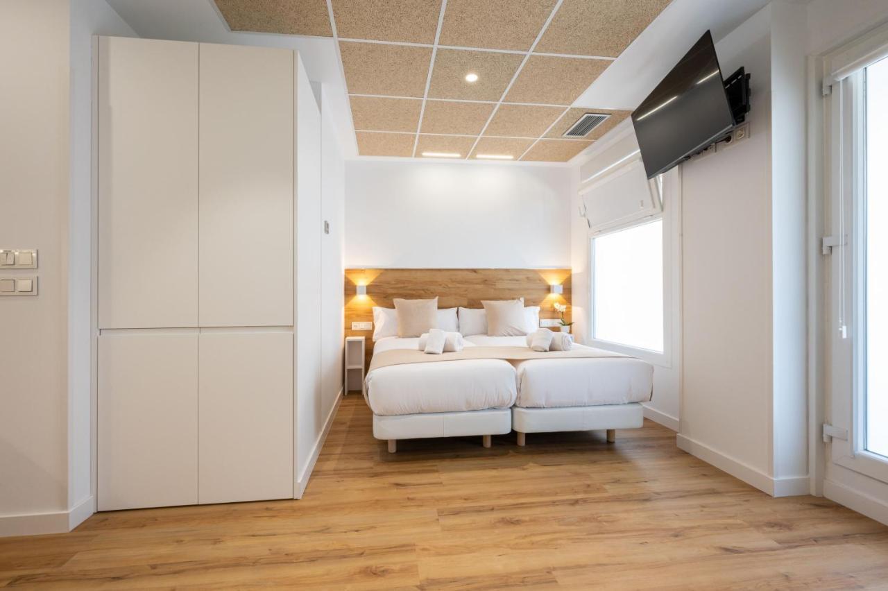 Elegant Rooms Lasarte מראה חיצוני תמונה
